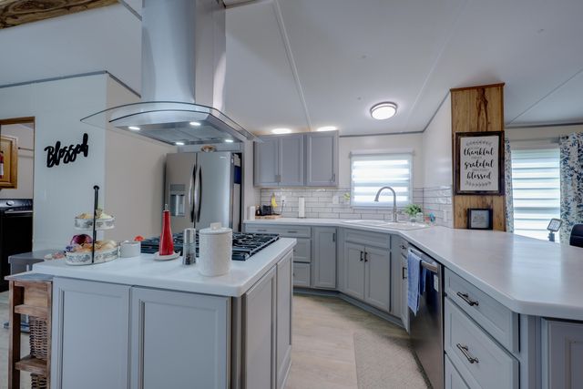 62000 E 315 Loop E 47, Grove, OK 74344