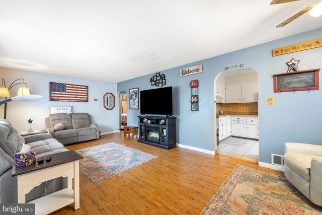119 STEVENSON AVE, Edgewater Park, NJ 08010
