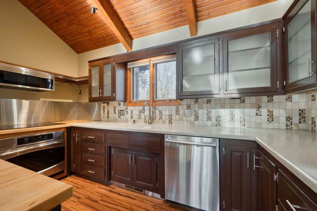 3562 S State Highway J, Springfield, MO 65809