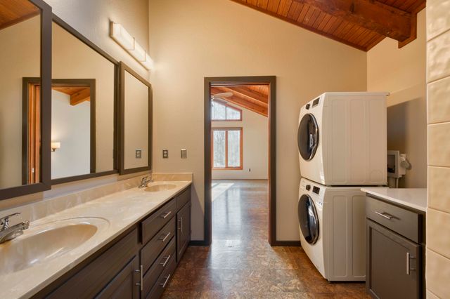 3562 S State Highway J, Springfield, MO 65809