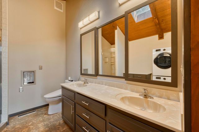 3562 S State Highway J, Springfield, MO 65809