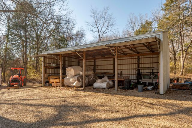 3562 S State Highway J, Springfield, MO 65809