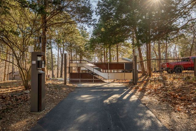 3562 S State Highway J, Springfield, MO 65809