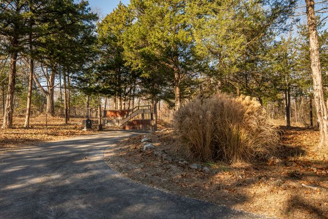 3562 S State Highway J, Springfield, MO 65809