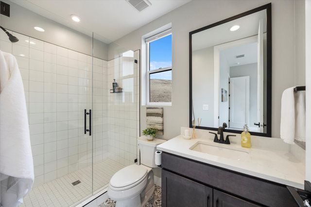 1138 W AUTUMN VIEW CIR, Lehi, UT 84048