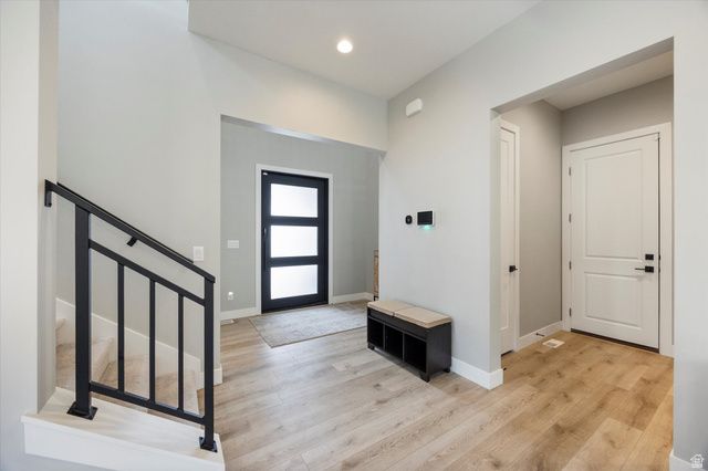 1138 W AUTUMN VIEW CIR, Lehi, UT 84048