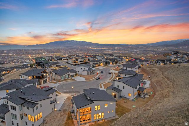 1138 W AUTUMN VIEW CIR, Lehi, UT 84048