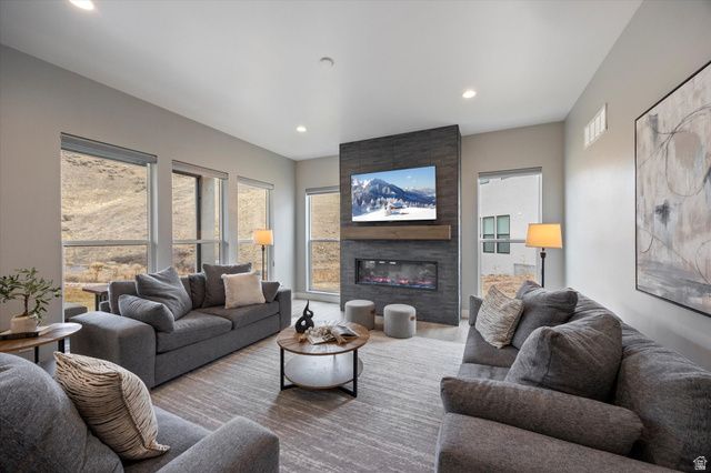 1138 W AUTUMN VIEW CIR, Lehi, UT 84048