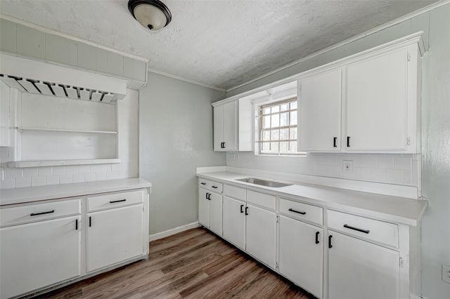 5315 Bellfort Court, Houston, TX 77033