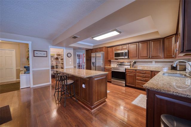 3908 OAK GROVE DRIVE, Sarasota, FL 34243