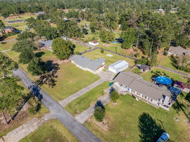 104 Caroline St Street, Dequincy, LA 70633