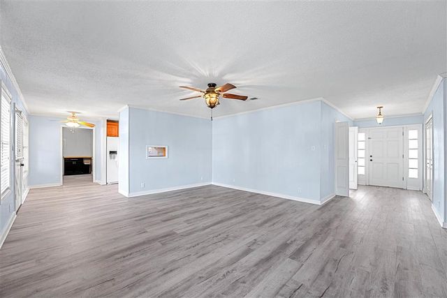 104 Caroline St Street, Dequincy, LA 70633