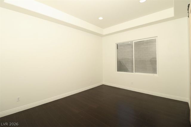 9825 Emerald Twilight Street, Las Vegas, NV 89178