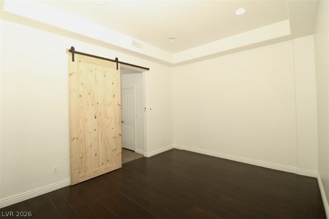 9825 Emerald Twilight Street, Las Vegas, NV 89178