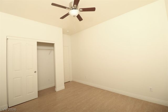 9825 Emerald Twilight Street, Las Vegas, NV 89178