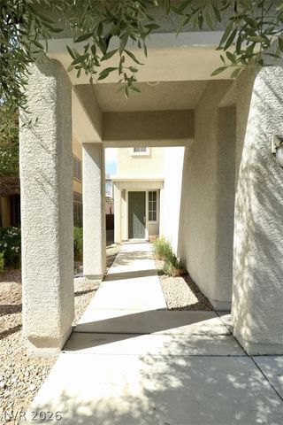 9825 Emerald Twilight Street, Las Vegas, NV 89178