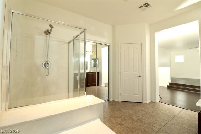 9825 Emerald Twilight Street, Las Vegas, NV 89178