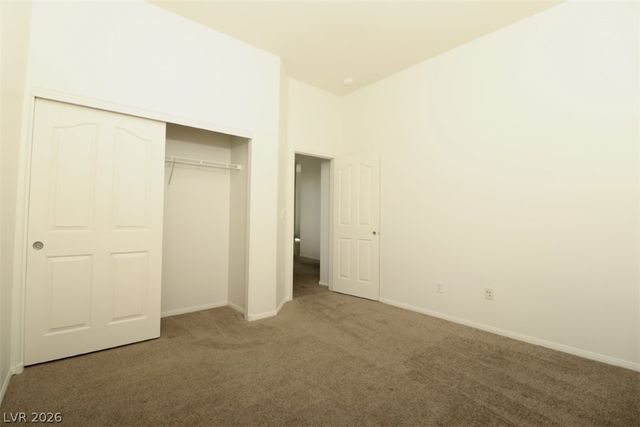 9825 Emerald Twilight Street, Las Vegas, NV 89178