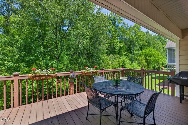 13 Hickory, Elon, NC 27244