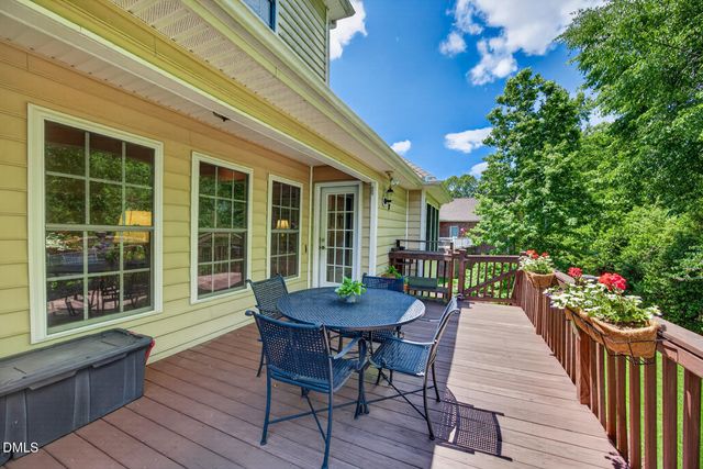 13 Hickory, Elon, NC 27244