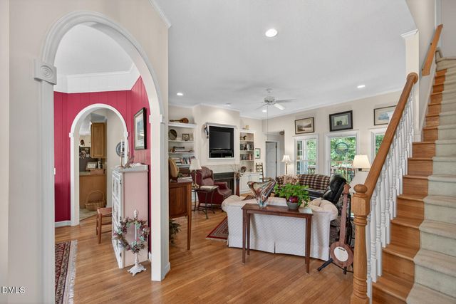 13 Hickory, Elon, NC 27244