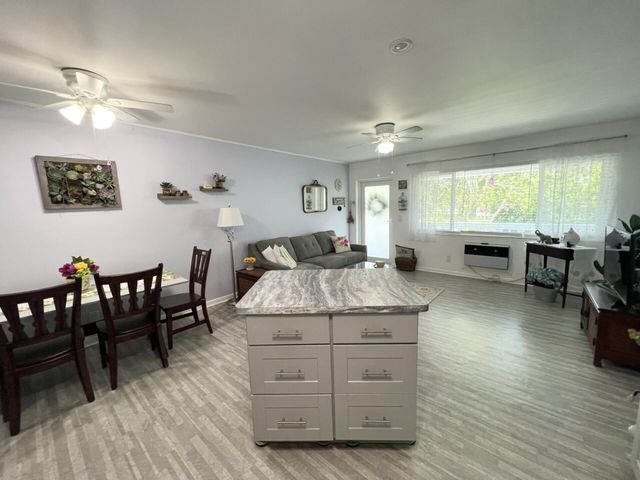 226 DURHAM E 226, Deerfield Beach, FL 33442