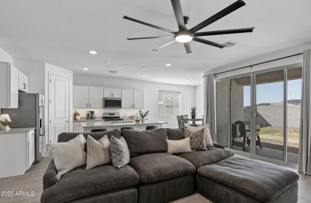 11224 E UNGER Avenue, Mesa, AZ 85212