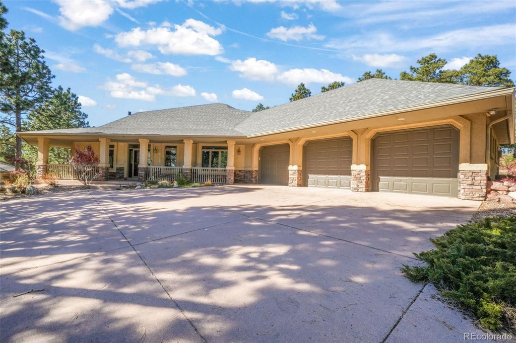 16150 Cliffrock Court, Colorado Springs, CO 80921