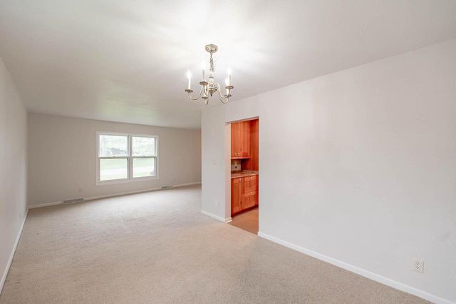 12740 Eden TRAIL, New Berlin, WI 53151