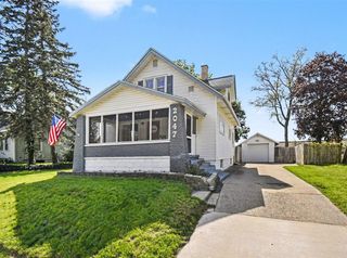 2047 Greenfield Avenue, Wyoming, MI 49519