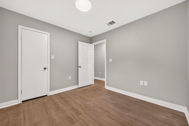 1722 Shannon Valley Drive, Houston, TX 77077