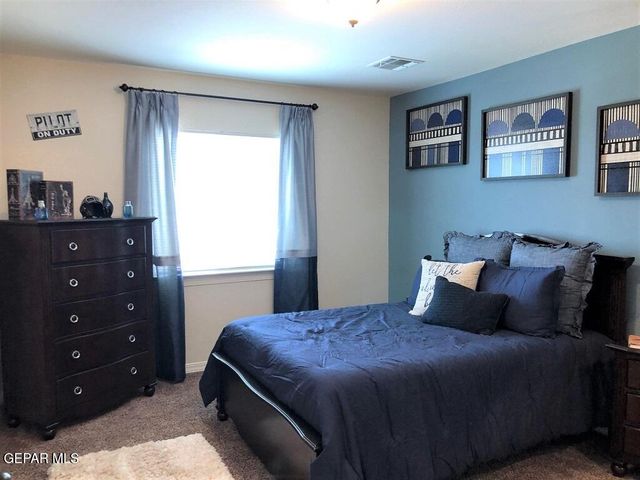 10701 Jay Novacek Street, El Paso, TX 79924