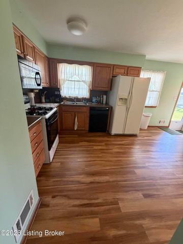 7807 Lesane Dr, Louisville, KY 40214
