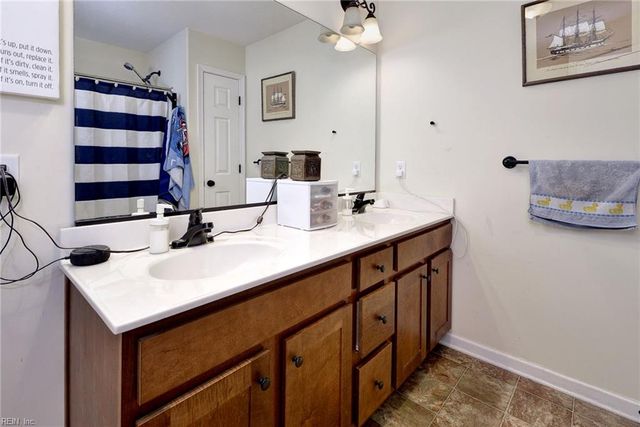 102 Lakeview CV, Smithfield, VA 23430