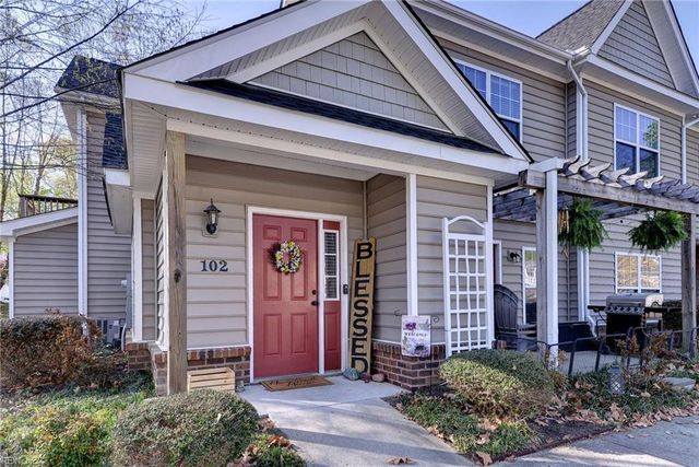 102 Lakeview CV, Smithfield, VA 23430