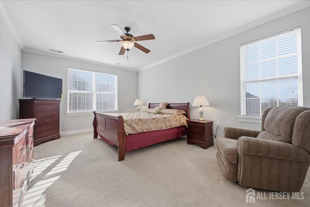 5301 Enclave Circle, Franklin, NJ 08873