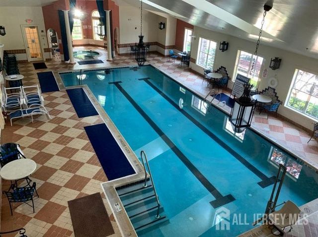 5301 Enclave Circle, Franklin, NJ 08873