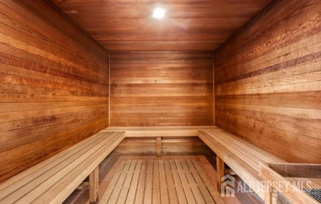 5301 Enclave Circle, Franklin, NJ 08873