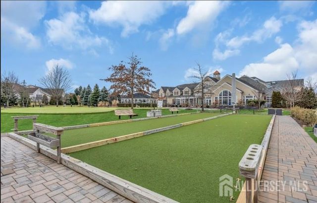 5301 Enclave Circle, Franklin, NJ 08873