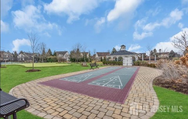 5301 Enclave Circle, Franklin, NJ 08873