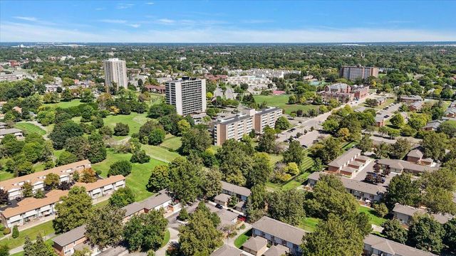 1118 Stafford Pl Place, Detroit, MI 48207