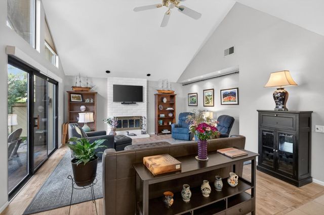 2129 Promontory Point Ln, Rancho Cordova, CA 95670