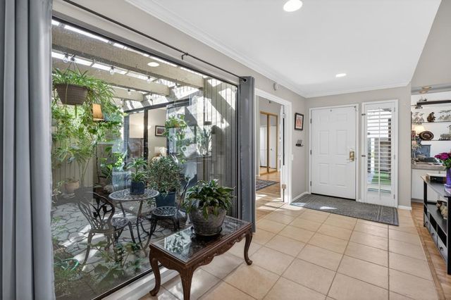 2129 Promontory Point Ln, Rancho Cordova, CA 95670