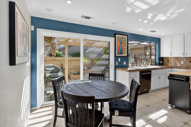 2129 Promontory Point Ln, Rancho Cordova, CA 95670