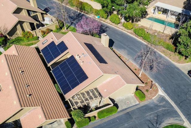 2129 Promontory Point Ln, Rancho Cordova, CA 95670