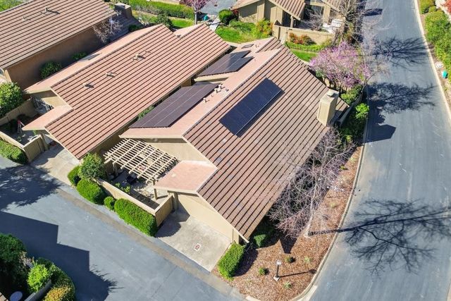 2129 Promontory Point Ln, Rancho Cordova, CA 95670