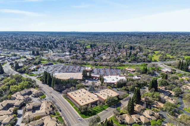 2129 Promontory Point Ln, Rancho Cordova, CA 95670