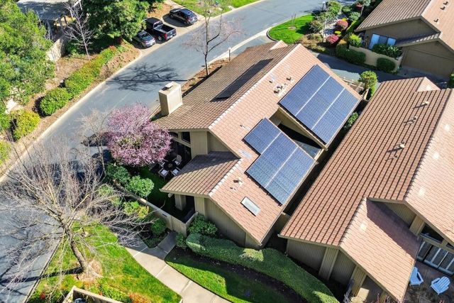 2129 Promontory Point Ln, Rancho Cordova, CA 95670