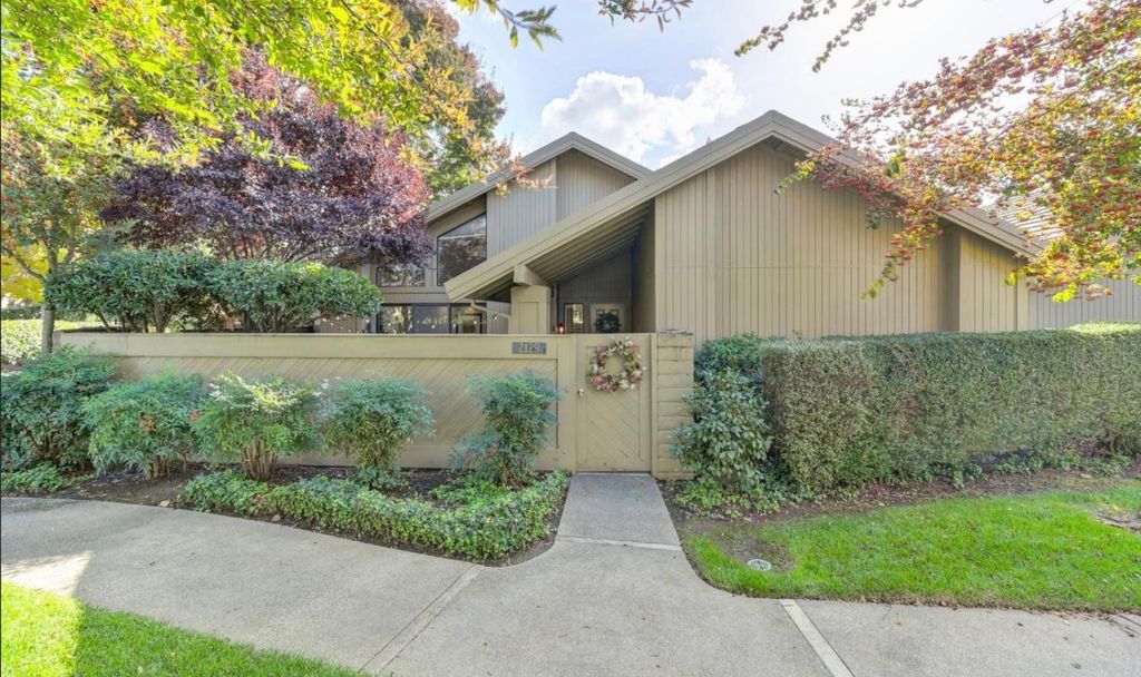 2129 Promontory Point Ln, Rancho Cordova, CA 95670