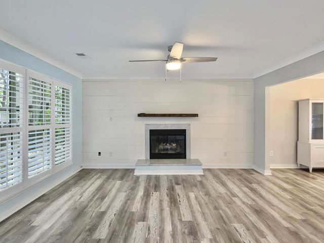1247 Center Lake Drive, Mount Pleasant, SC 29464